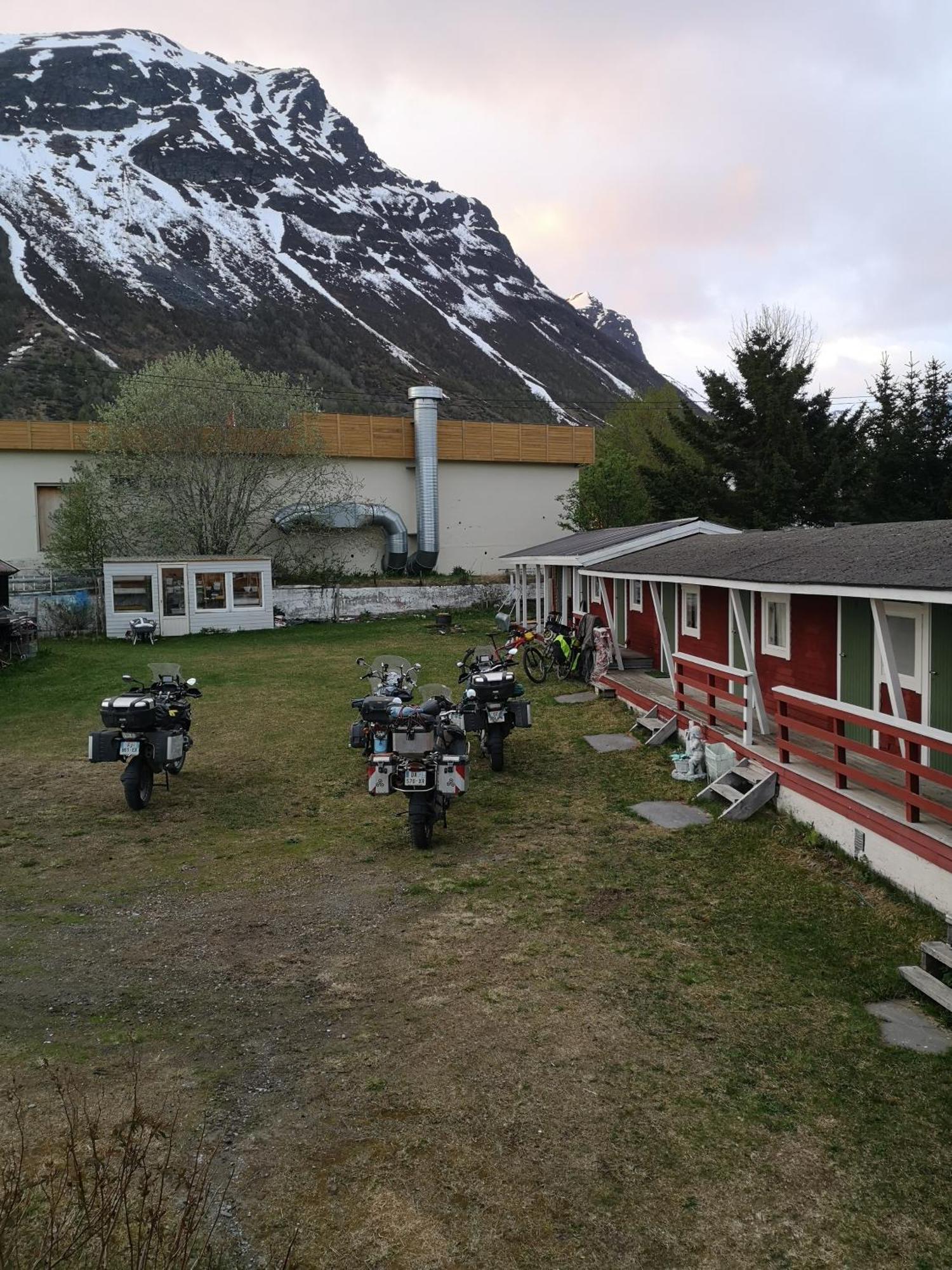 Best No1 Manndalen Exterior photo